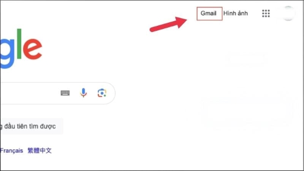 Truy cập trang chính của Google và nhấn vào "Gmail"