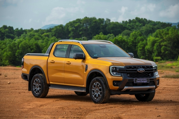 Xe bán tải Ford Ranger