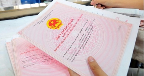 Việc giữ giấy tờ ảnh hưởng chia thừa kế
