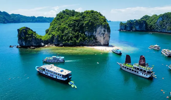 Tour du lịch vịnh Lan Hạ