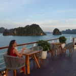 Du lịch trên du thuyền