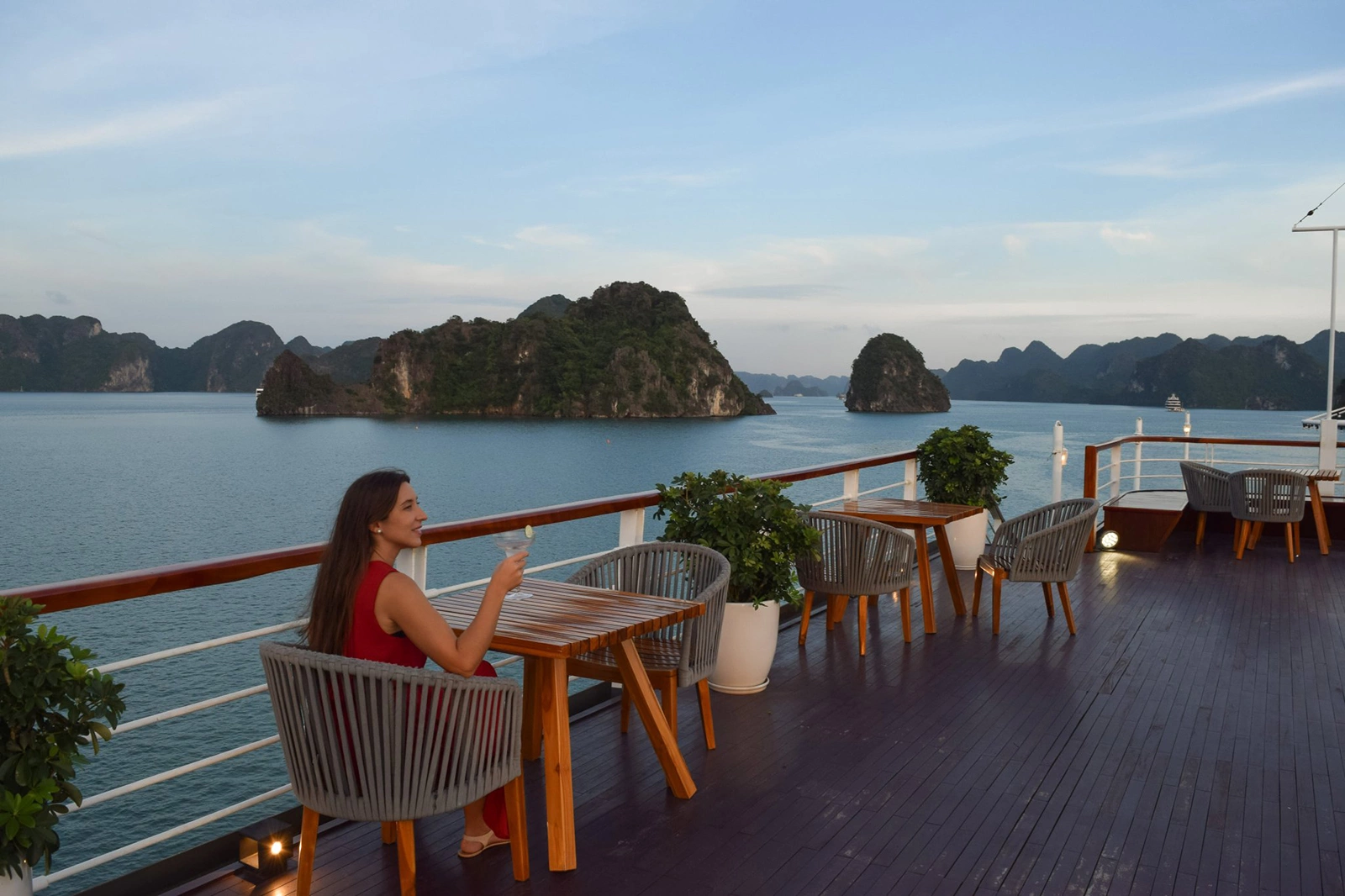 Du lịch trên du thuyền
